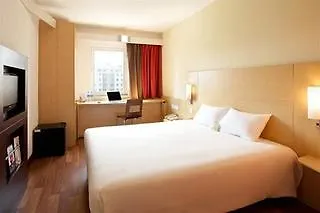 Ibis Shanghai Xujiahui