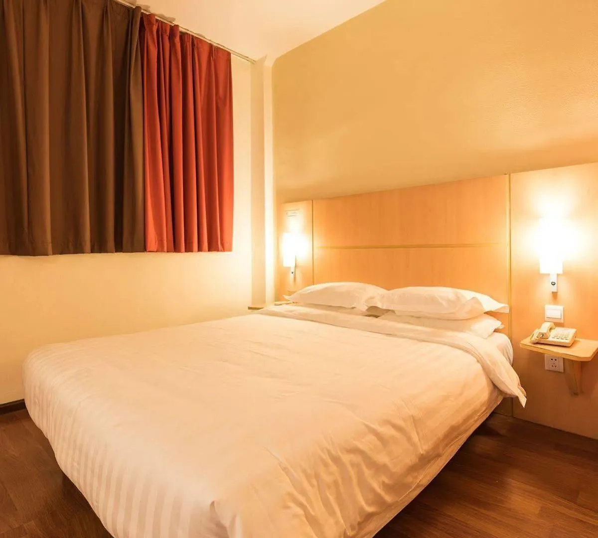 *** Hotel Ibis Shanghai Xujiahui Chiny